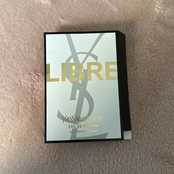 NWT YSL BEAUTE Cosmetic Bag with 4 mini products - Picture 13 of 14